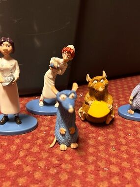 Disney Pixar Ratatouille Figurine figure set of 5 Remy Emile Linguini Colette